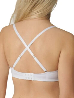 Triumph Body Make-Up Essentials Wired Padded Bra - White -Outlet Soft Curve Bra Store braforme triumph 20body make up essentials wdp bra strapless multiway bra 10156745 0003 white b1