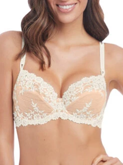 Wacoal Embrace Lace Underwire Bra - Naturally Nude/Ivory